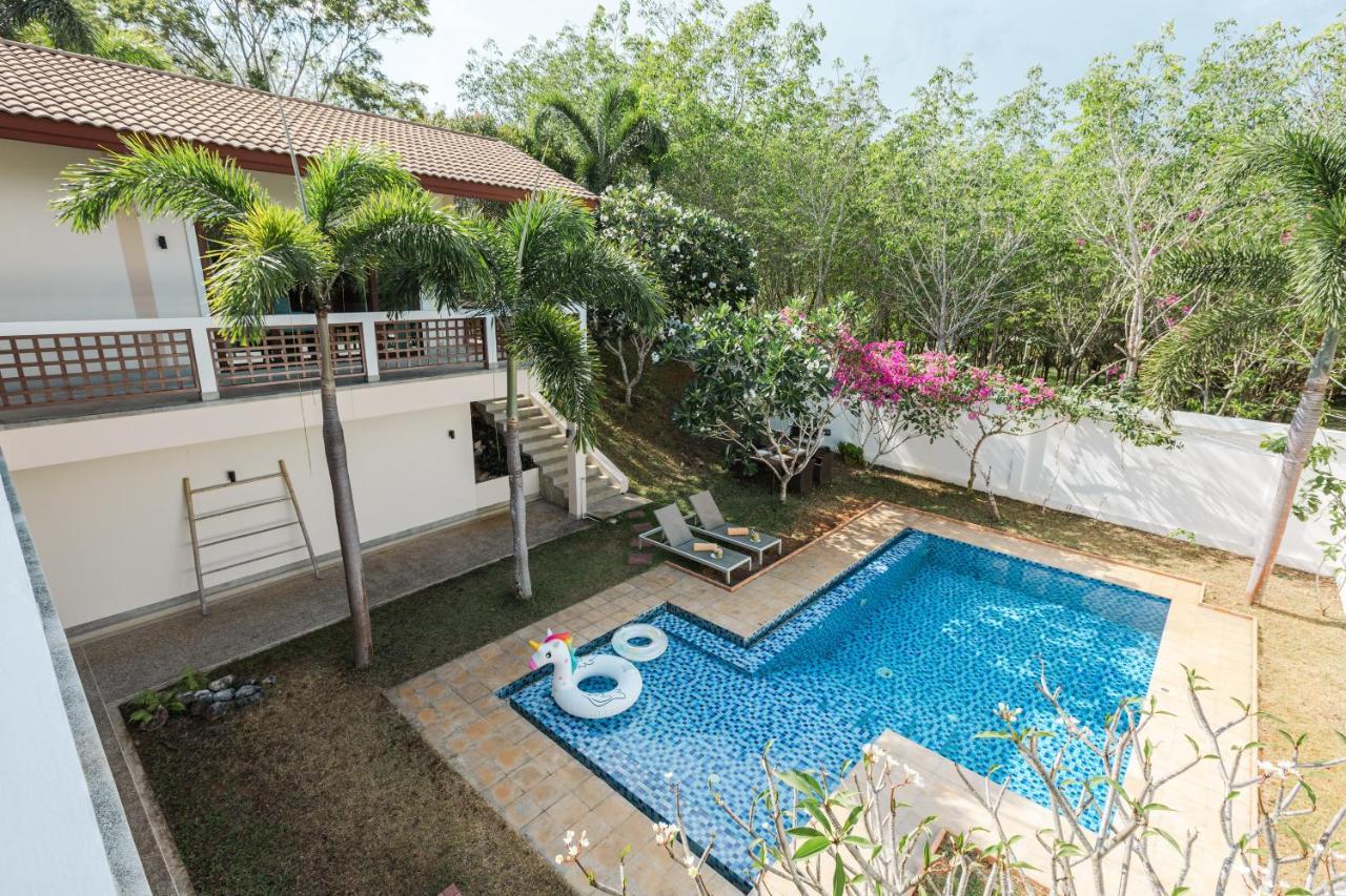 Cliff Haven Villa Krabi Ao Nang Exterior photo